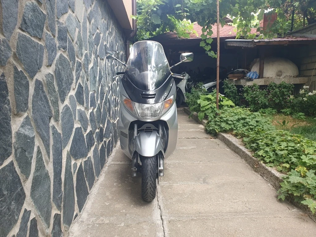 Suzuki Burgman 250, снимка 3 - Мотоциклети и мототехника - 49370803