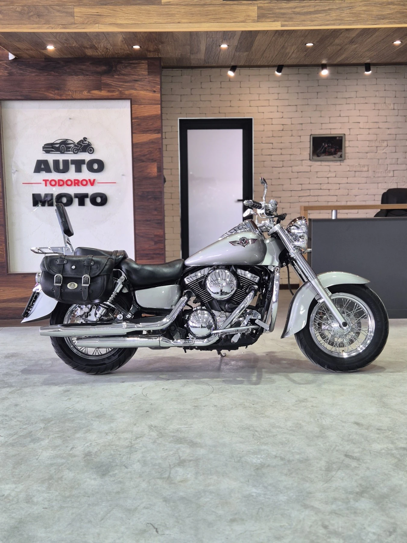 Kawasaki Vulcan VN 1500i CLASSIC Нов внос от ШВЕЙЦАРИЯ!, снимка 8 - Мотоциклети и мототехника - 54622009