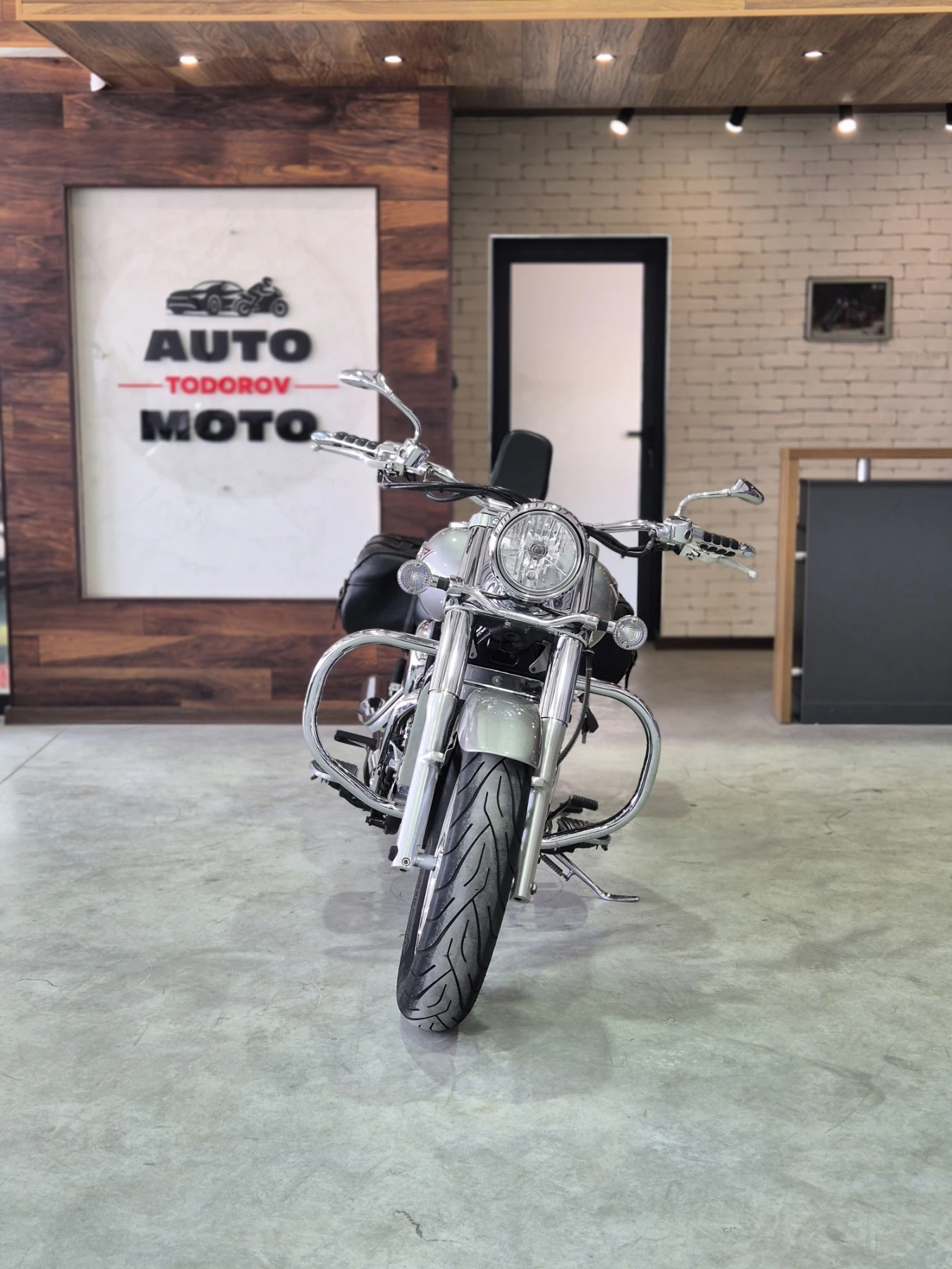 Kawasaki Vulcan VN 1500i CLASSIC Нов внос от ШВЕЙЦАРИЯ!, снимка 2 - Мотоциклети и мототехника - 54622009