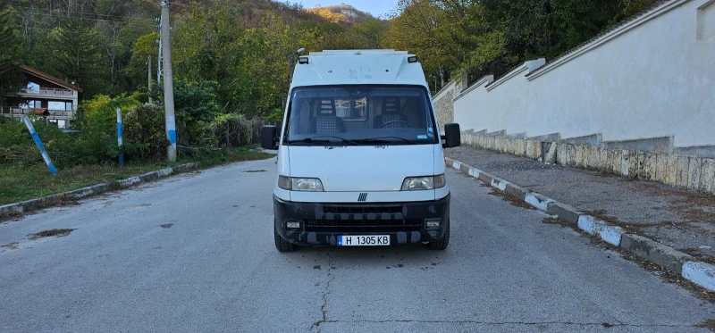 Кемпер Fiat Ducato , снимка 2 - Каравани и кемпери - 48149115