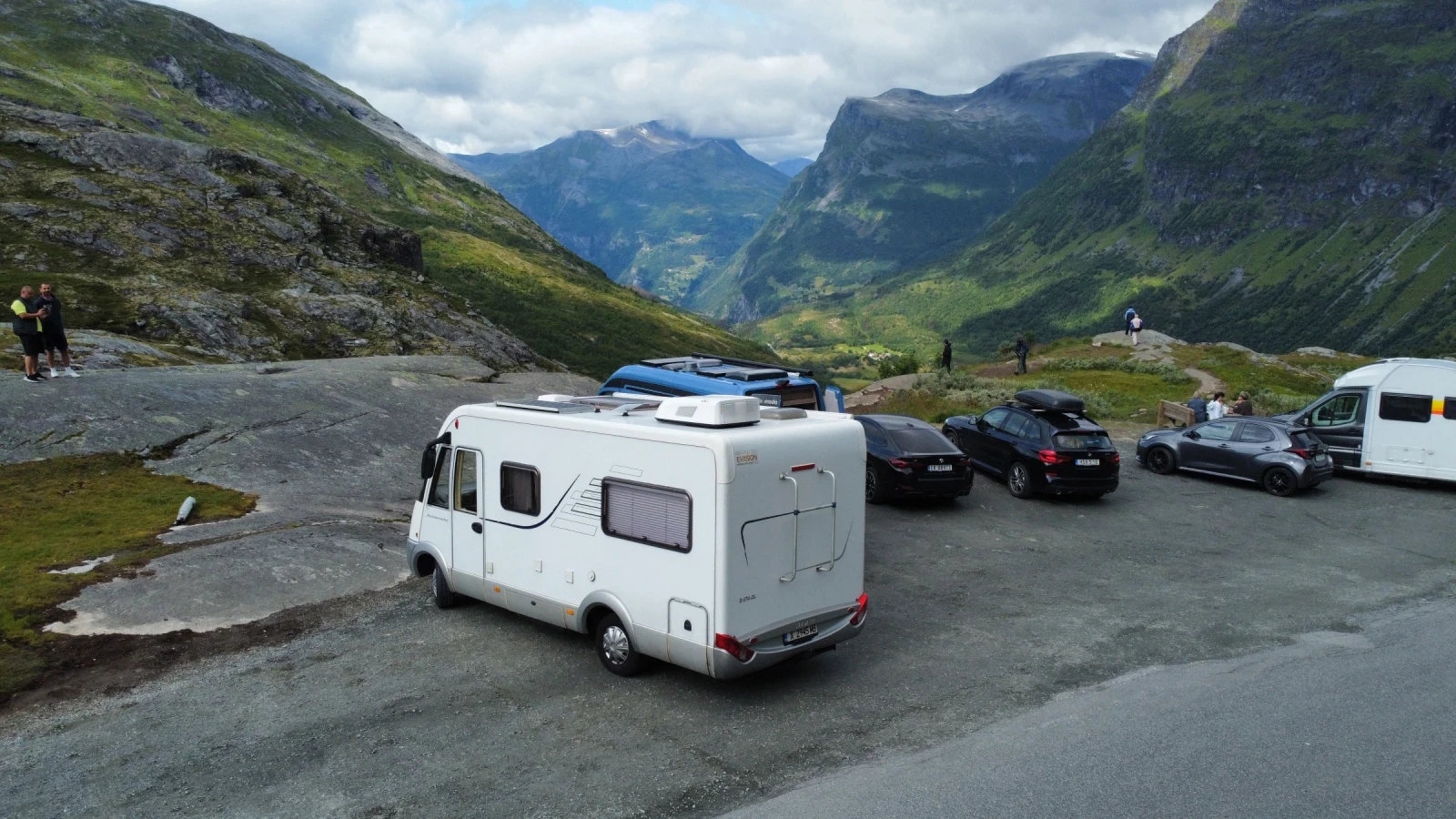 Кемпер HYMER / ERIBA B574, снимка 7 - Каравани и кемпери - 55448077