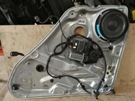 Стъклоповдигач заден десен VOLKSWAGEN PASSAT 1998-2001  , снимка 1