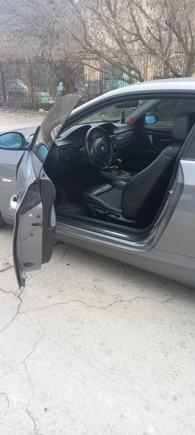 BMW 320, снимка 5