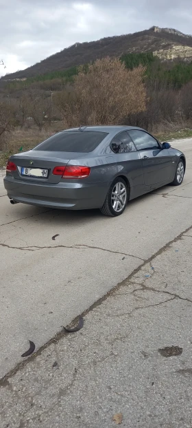 BMW 320, снимка 4