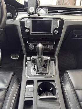 VW Passat R line, 4Motion, DSG, Led, 190hp, снимка 9