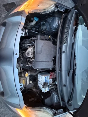 Toyota Yaris Безупречна!, снимка 8