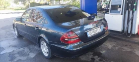 Mercedes-Benz E 220, снимка 4