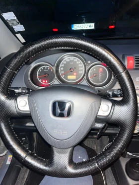 Honda Jazz   1.3  | Mobile.bg    15