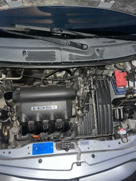 Honda Jazz   1.3  | Mobile.bg    16
