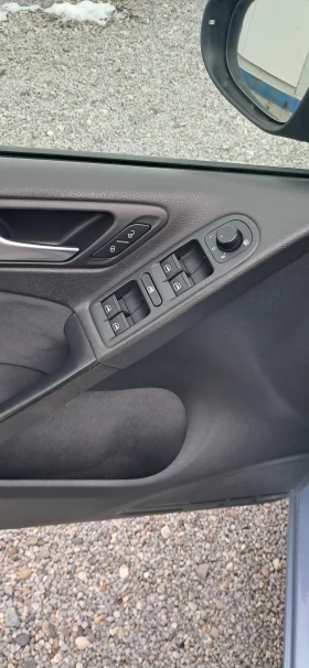 VW Golf 1.6i euro5 - 4000 € / 7823.32 лв. - 83651222 10