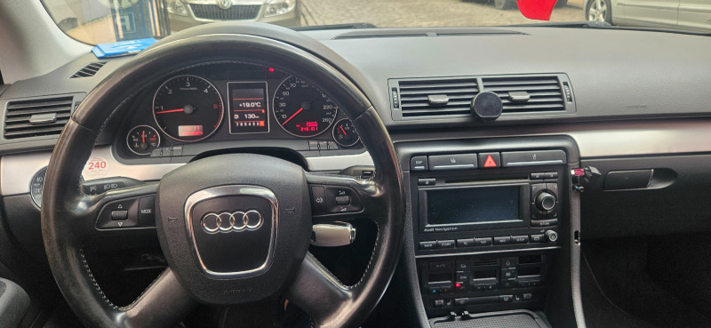 Audi A4, снимка 8 - Автомобили и джипове - 46292896