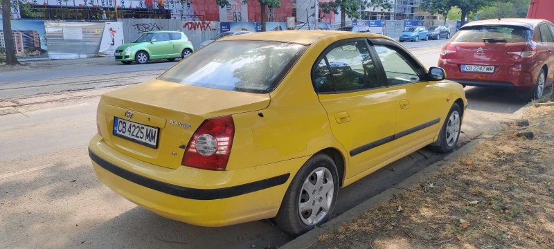 Hyundai Elantra 1.6 Метан, снимка 4 - Автомобили и джипове - 47947067