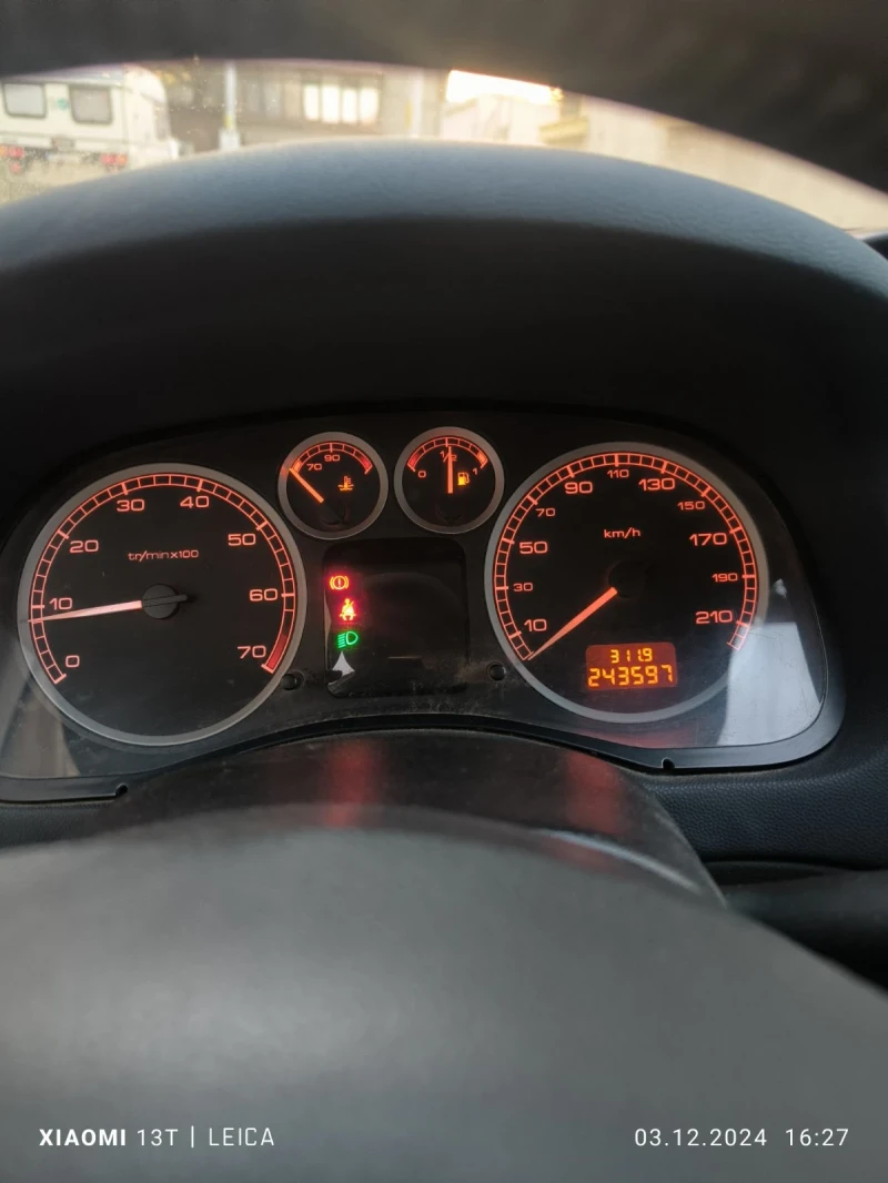 Peugeot 307 1.6, снимка 5 - Автомобили и джипове - 48263341