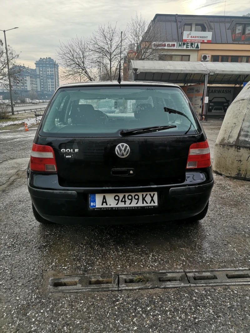 VW Golf, снимка 4 - Автомобили и джипове - 48584365