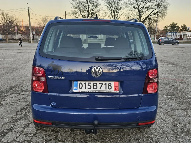 VW Touran Фейслифт  1.6 -102к.с 160000км!!!, снимка 6 - Автомобили и джипове - 48622792