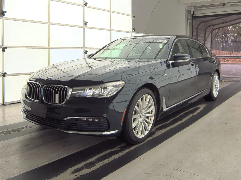 BMW 740 B58* 360* Harman* Обдух* head up* следене на ленти, снимка 1 - Автомобили и джипове - 49070881