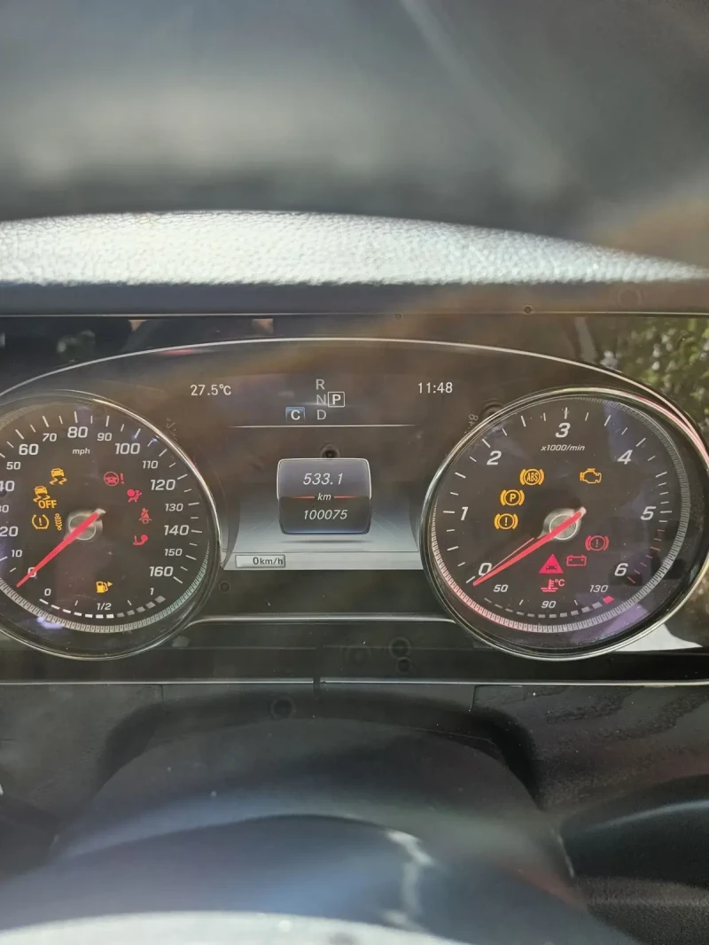 Mercedes-Benz E 350  258кс 100 000км AMG line, снимка 12 - Автомобили и джипове - 52408351