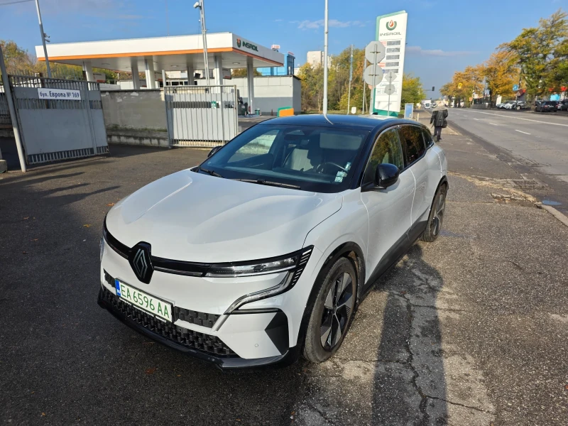 Renault Megane E-tech, Гаранция/22KW/Камера/Distronic