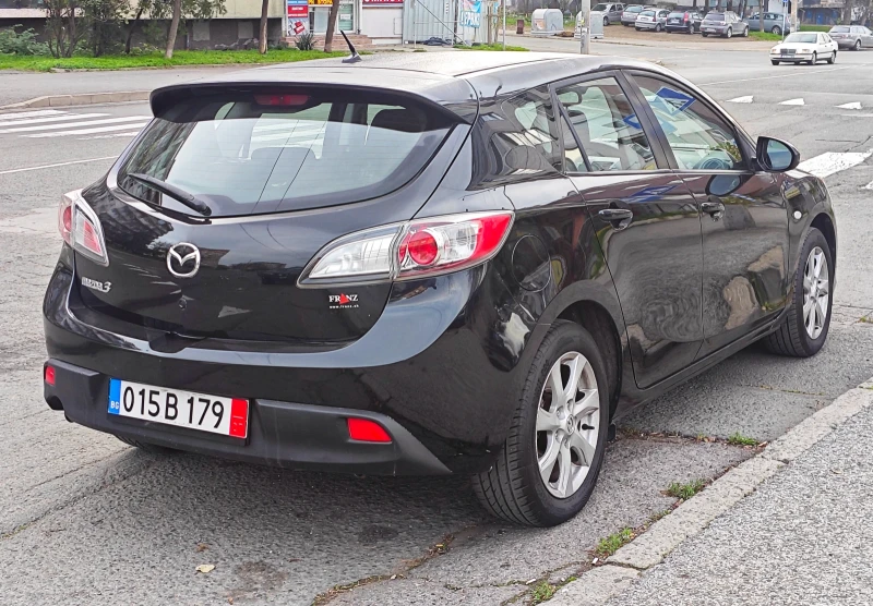 Mazda 3 1.6-Е5, снимка 4 - Автомобили и джипове - 51698913