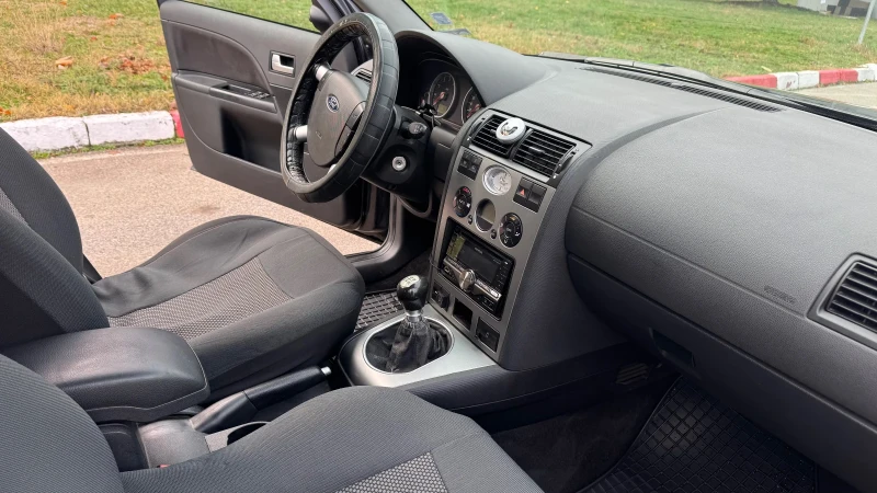 Ford Mondeo, снимка 6 - Автомобили и джипове - 52382465