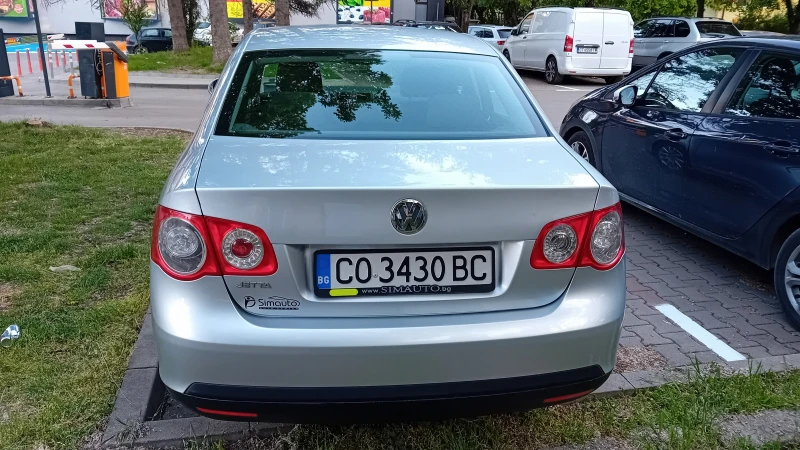 VW Golf 1.9 BKC, снимка 2 - Автомобили и джипове - 53286426