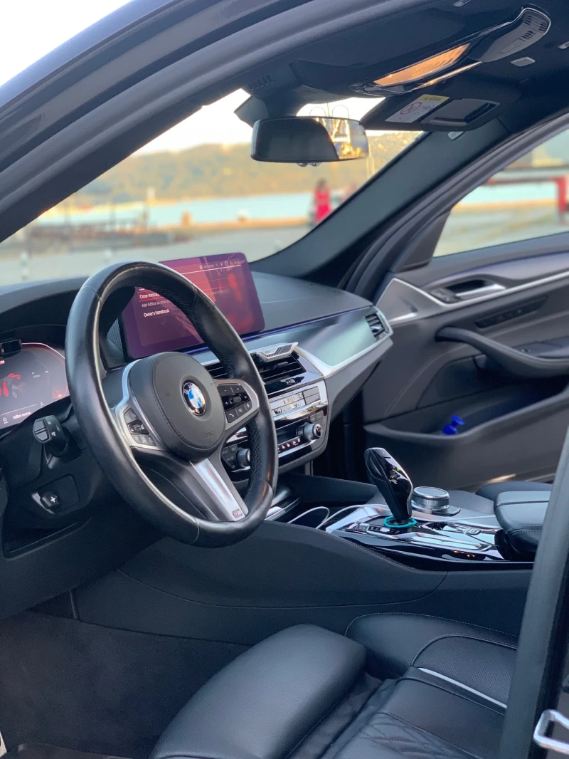 BMW 530 Лизинг* HUD* DAP* Обдухване, снимка 11 - Автомобили и джипове - 53499991