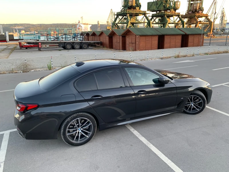 BMW 530 Лизинг* HUD* DAP* Обдухване, снимка 5 - Автомобили и джипове - 53499991