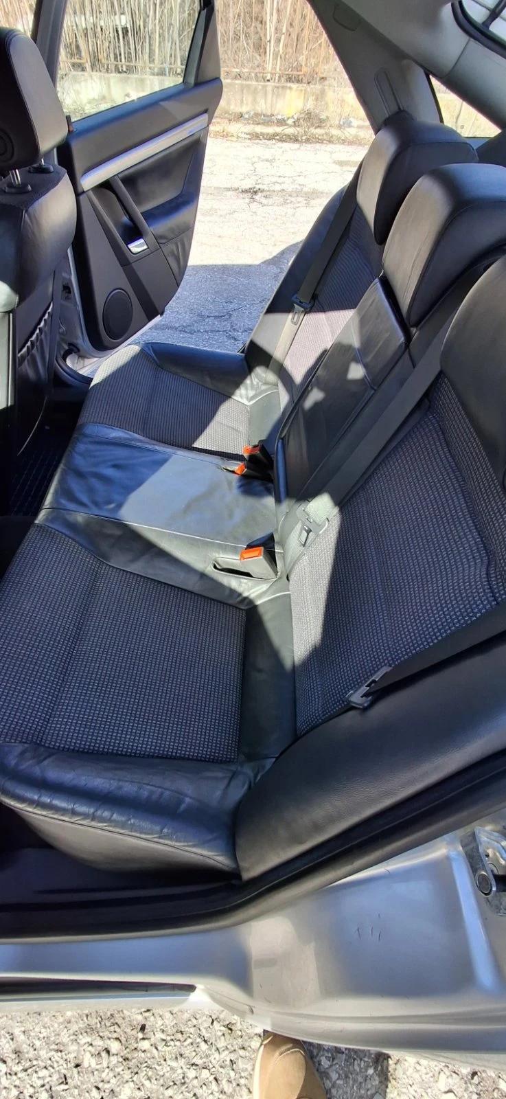 Opel Vectra 2.2 - изображение 6