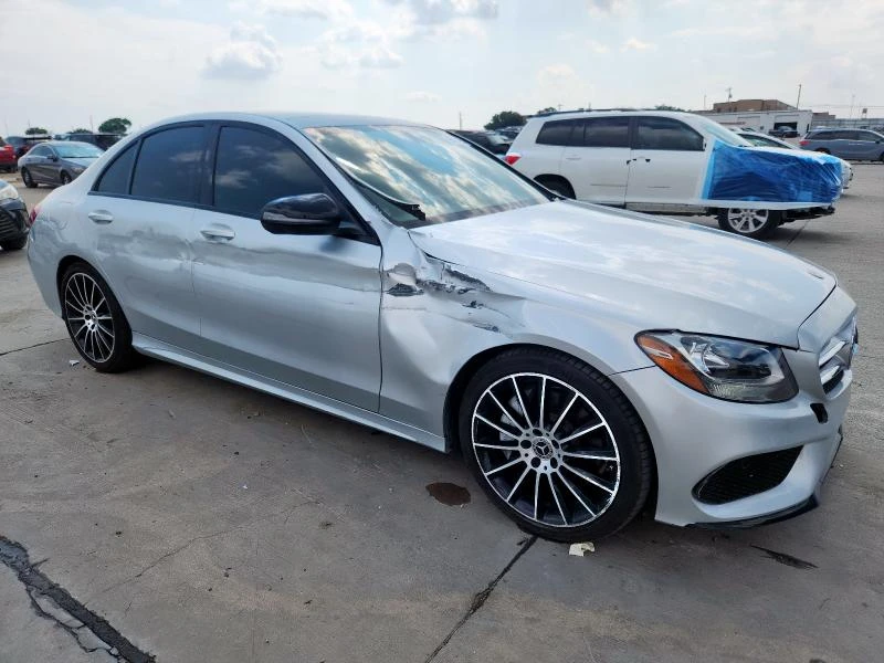 Mercedes-Benz C 300 2.0L 4 Rear-wheel drive - изображение 9