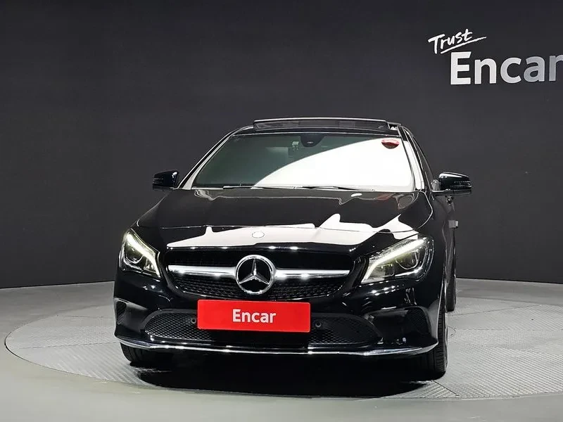 Mercedes-Benz CLA 2.5, снимка 3 - Автомобили и джипове - 54287720