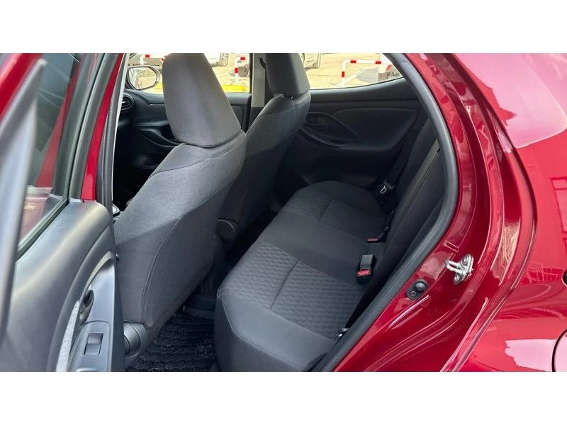 Toyota Yaris 1.5P CHIC | Mobile.bg � ����������� 4