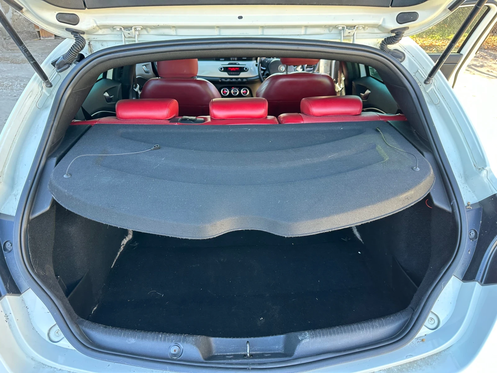 Alfa Romeo Giulietta 2.0 170кс КОЖА/ПАНОРАМА | Mobile.bg — изображение 13