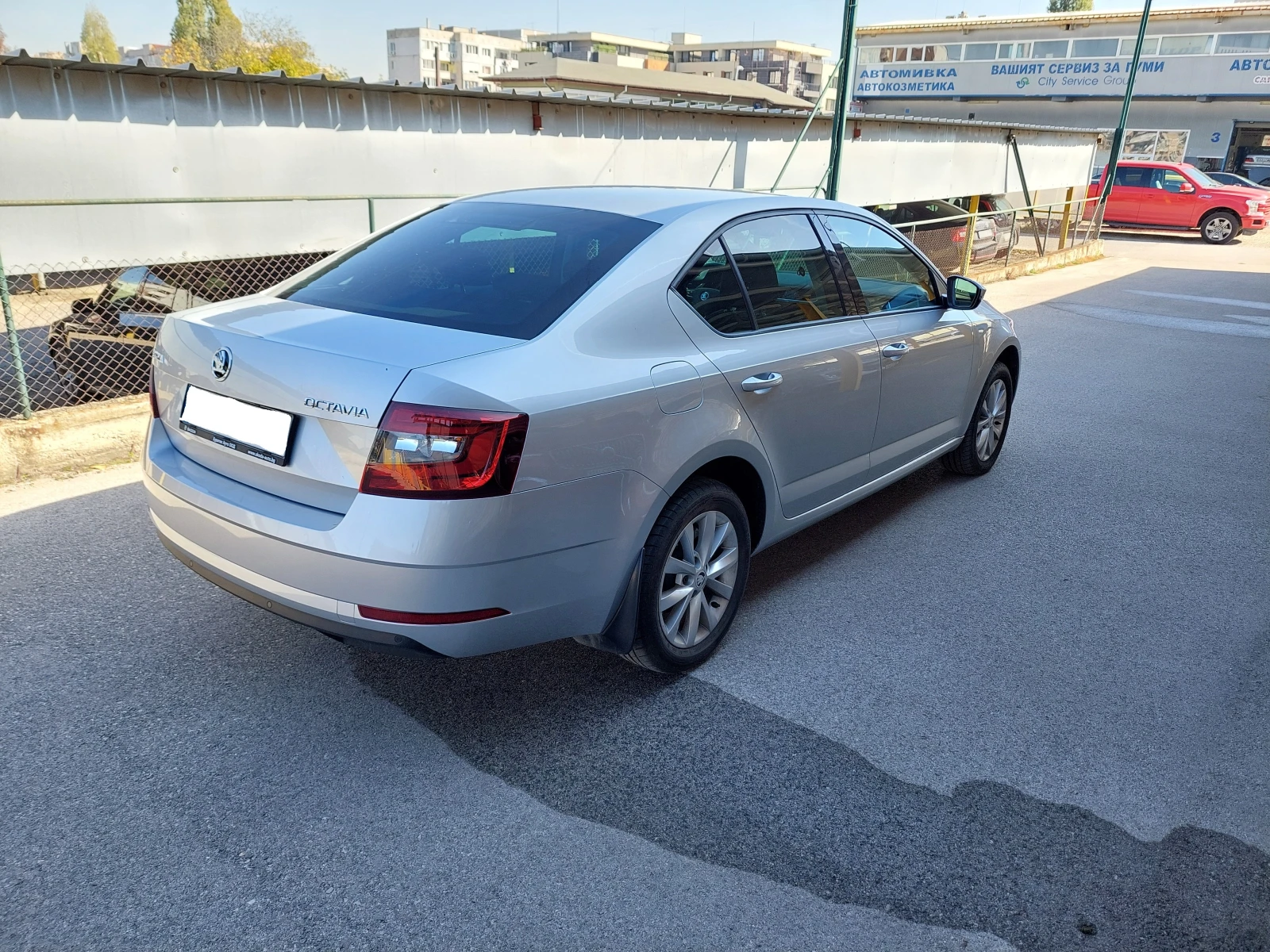 Skoda Octavia Style + Vision - изображение 5