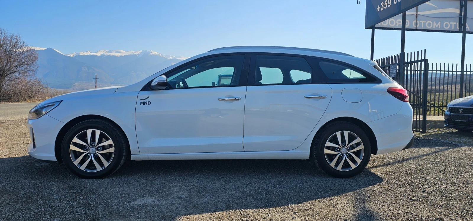 Hyundai I30 1.6 CRDI-Business-SW-110 hp - изображение 3
