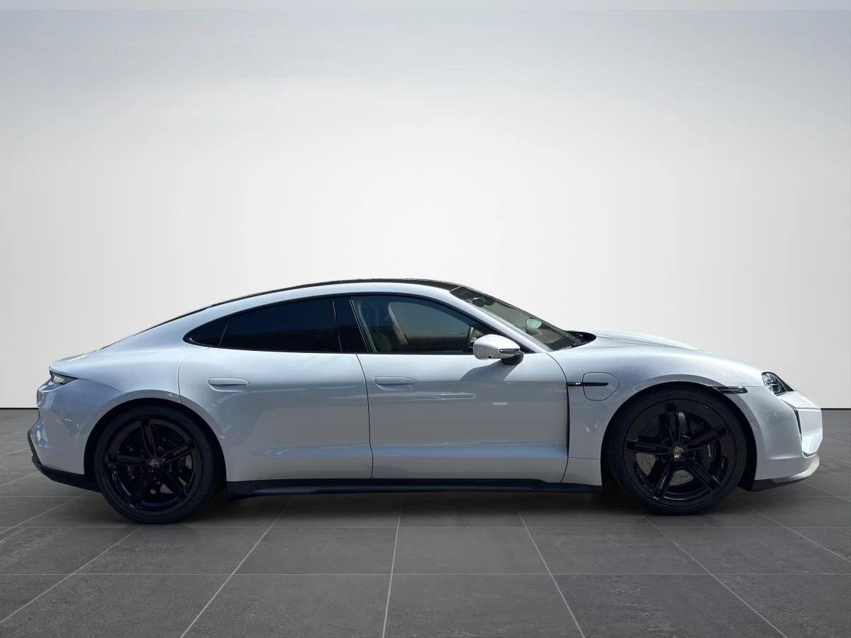 Porsche Taycan TURBO S/CARBON/CERAMIC/SPORT DESIGN/PANO/BURMESTER - изображение 8
