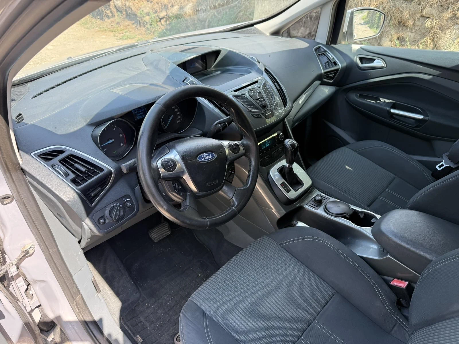 Ford C-max 2.0TDci 163kc Automat, снимка 10 - Автомобили и джипове - 55022761