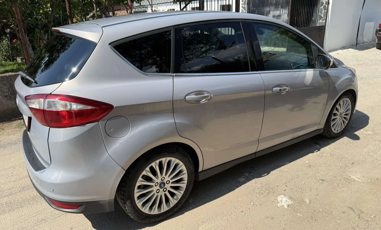 Ford C-max 2.0TDci 163kc Automat, снимка 7 - Автомобили и джипове - 55022761