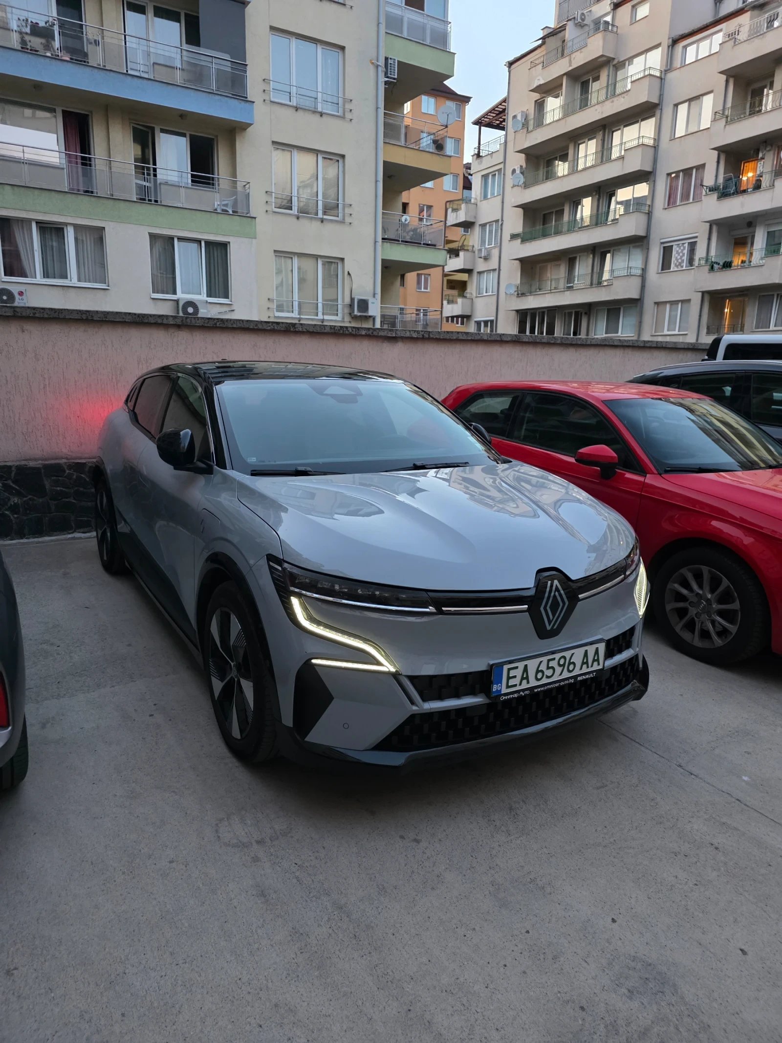 Renault Megane E-tech, Гаранция/22KW/Камера/Distronic - изображение 5