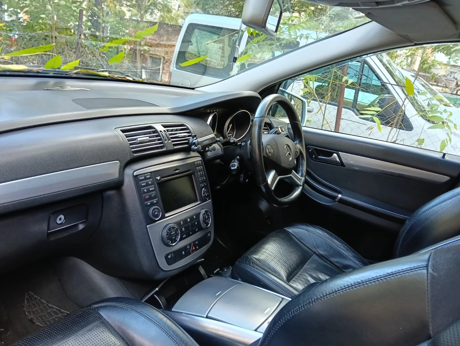 Mercedes-Benz R 350 | Mobile.bg — изображение 15