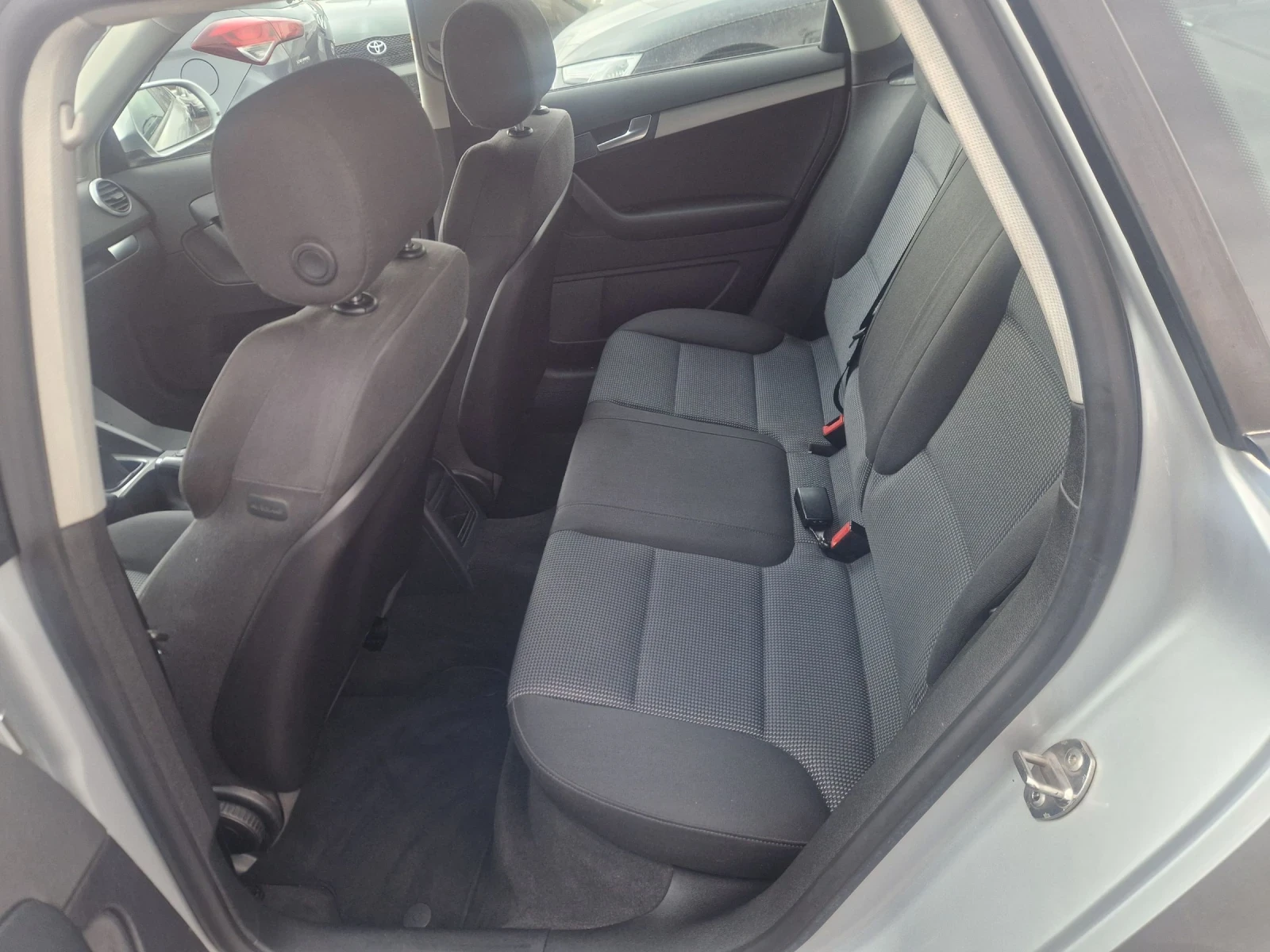 Audi A3 2.0TDI 140HP.FACE LIFT ITALIA, снимка 11 - Автомобили и джипове - 53994095