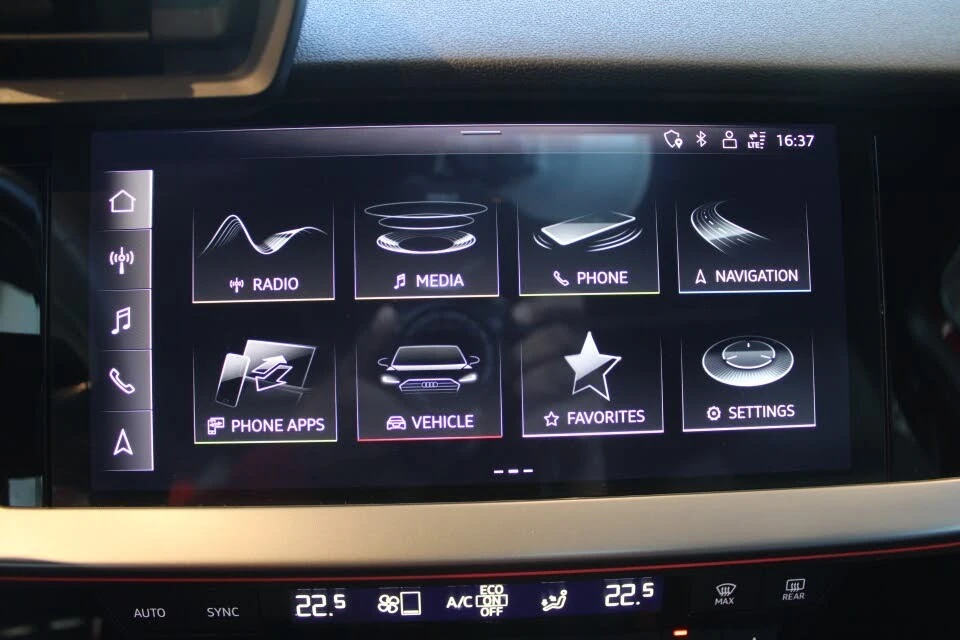 Audi A3 quattro* Progressiv* АвтоКредит* (ЦЕНА ДО БГ), снимка 11 - Автомобили и джипове - 54166622