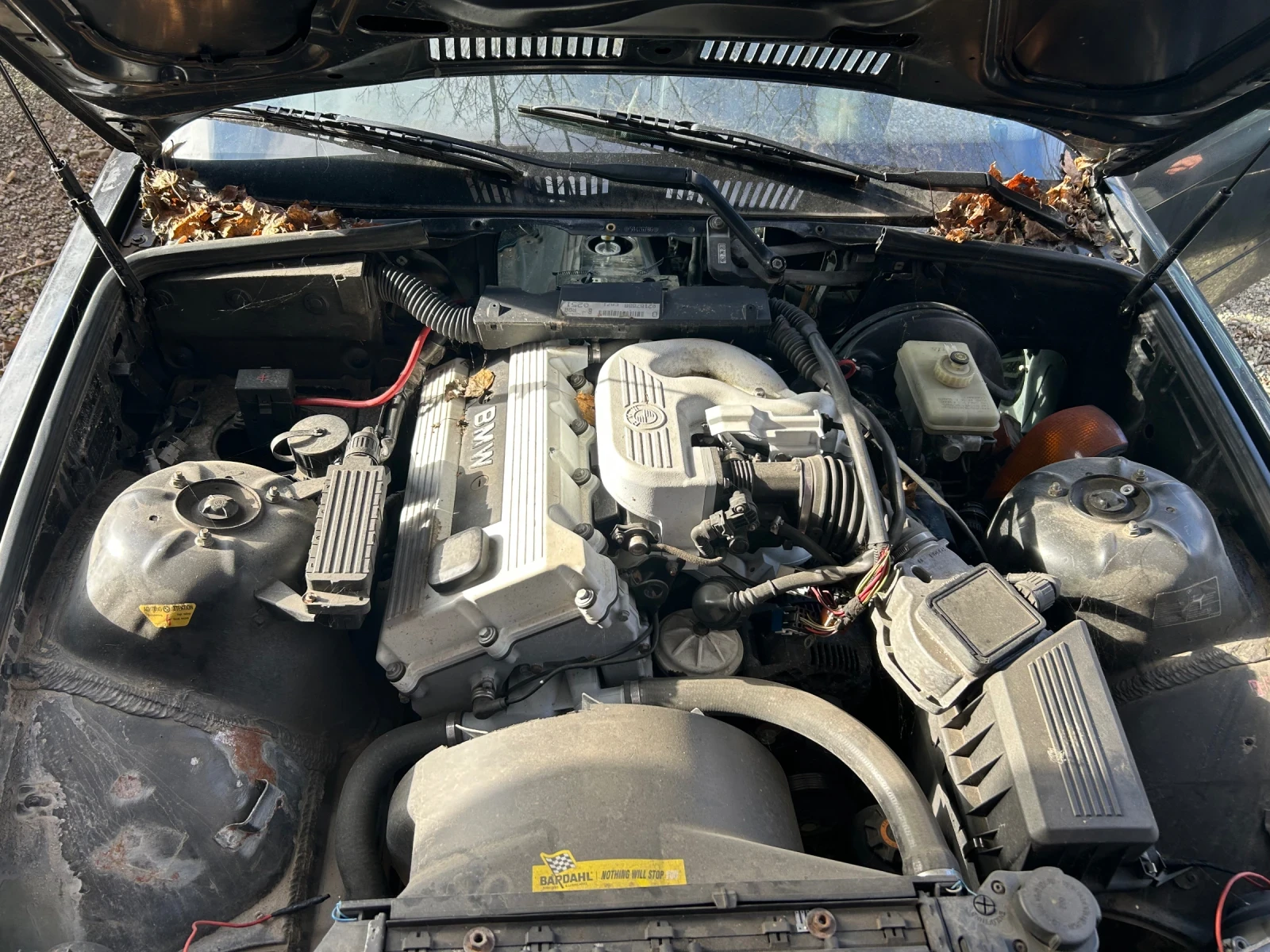 BMW 318 318is, снимка 6 - Автомобили и джипове - 54520843