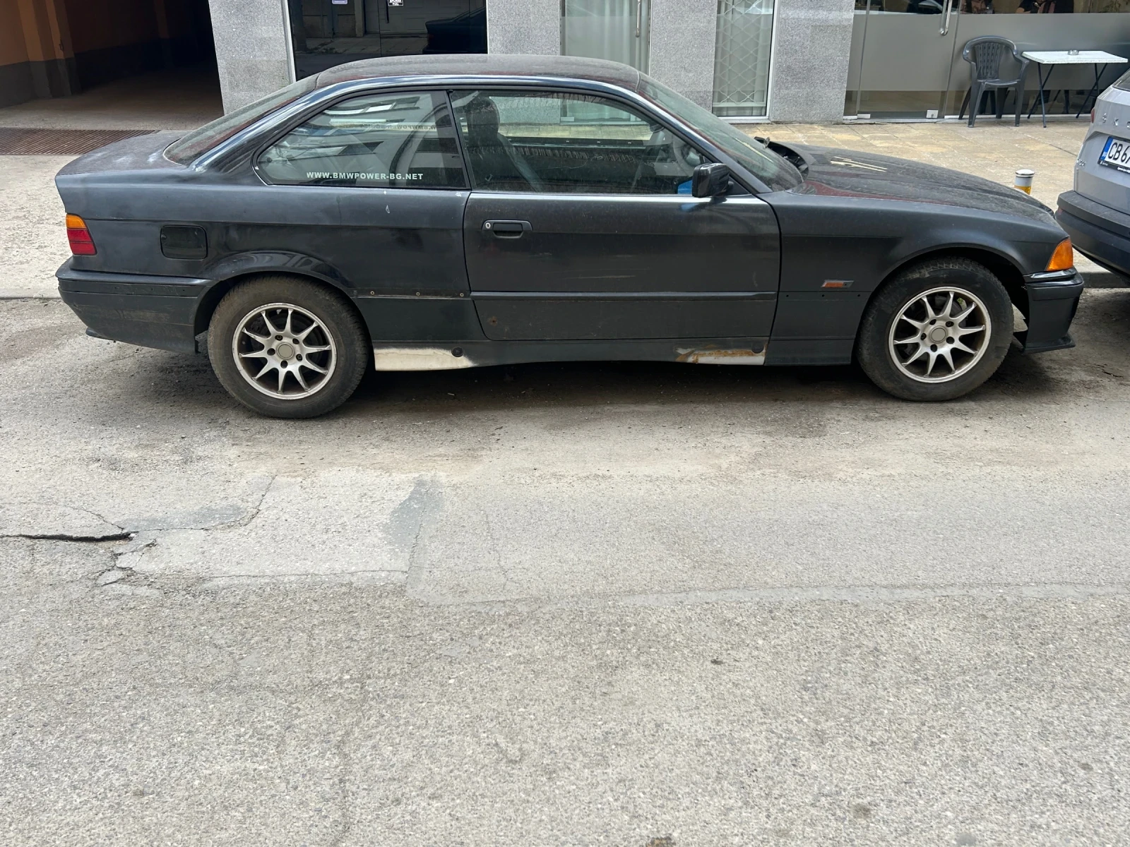 BMW 318 318is, снимка 2 - Автомобили и джипове - 54520843