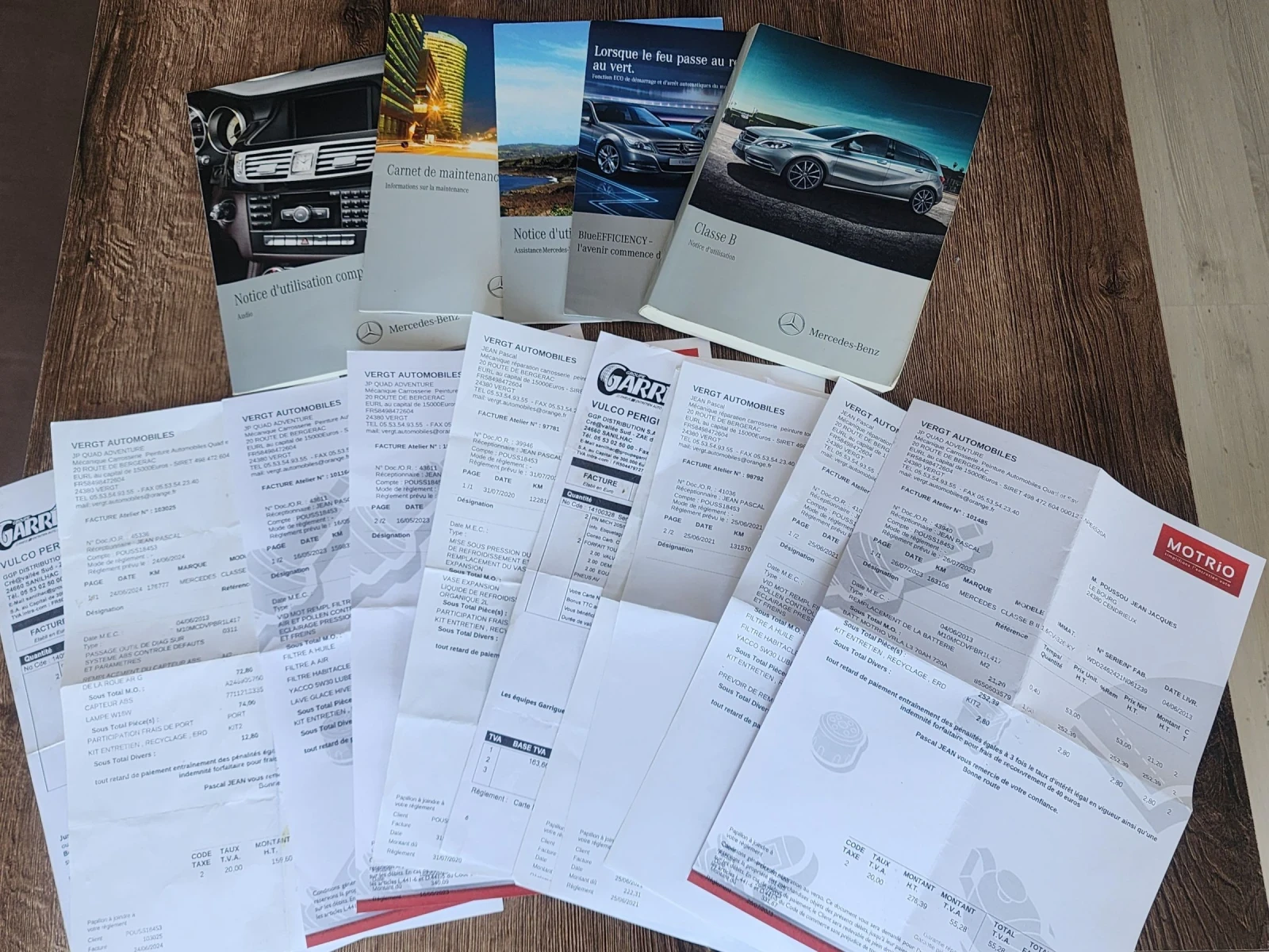 Mercedes-Benz B 180 7G, снимка 15 - Автомобили и джипове - 54560268
