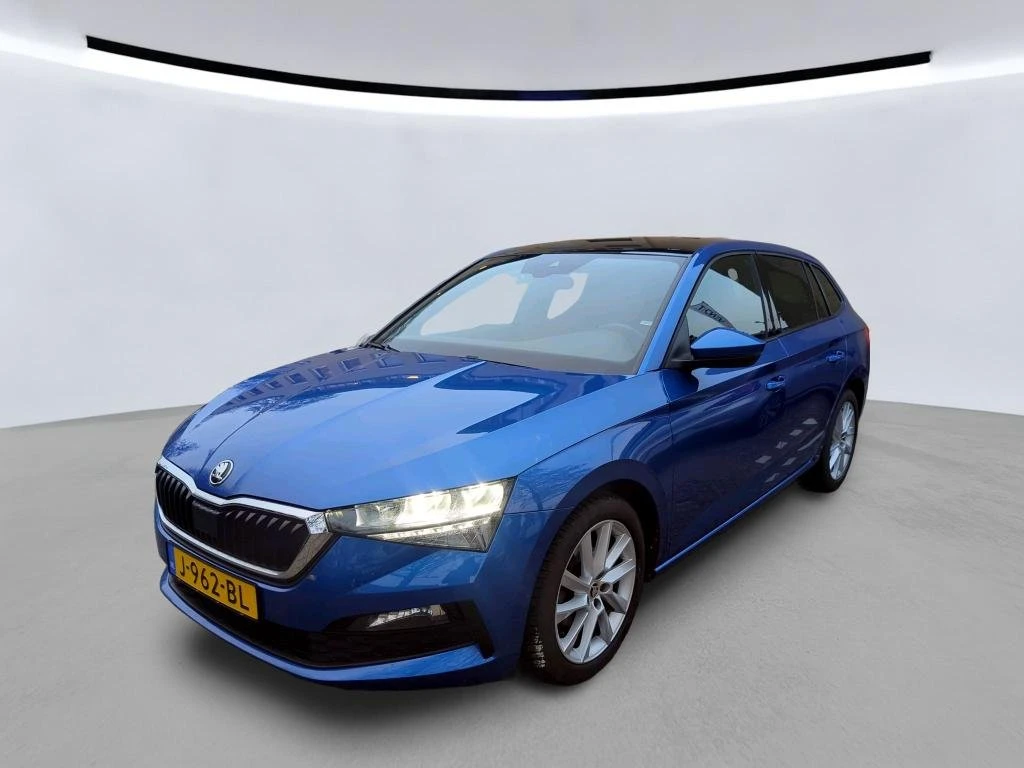 Skoda Scala Sport Business, снимка 2 - Автомобили и джипове - 54734071