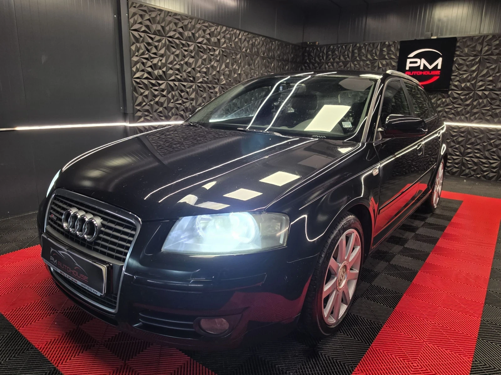 Audi A3 2.0FSI* 150к.с* S-LINE* НАВИ* МУЛТИ* ТЕМПОМАТ* РЕГ, снимка 2 - Автомобили и джипове - 54847338