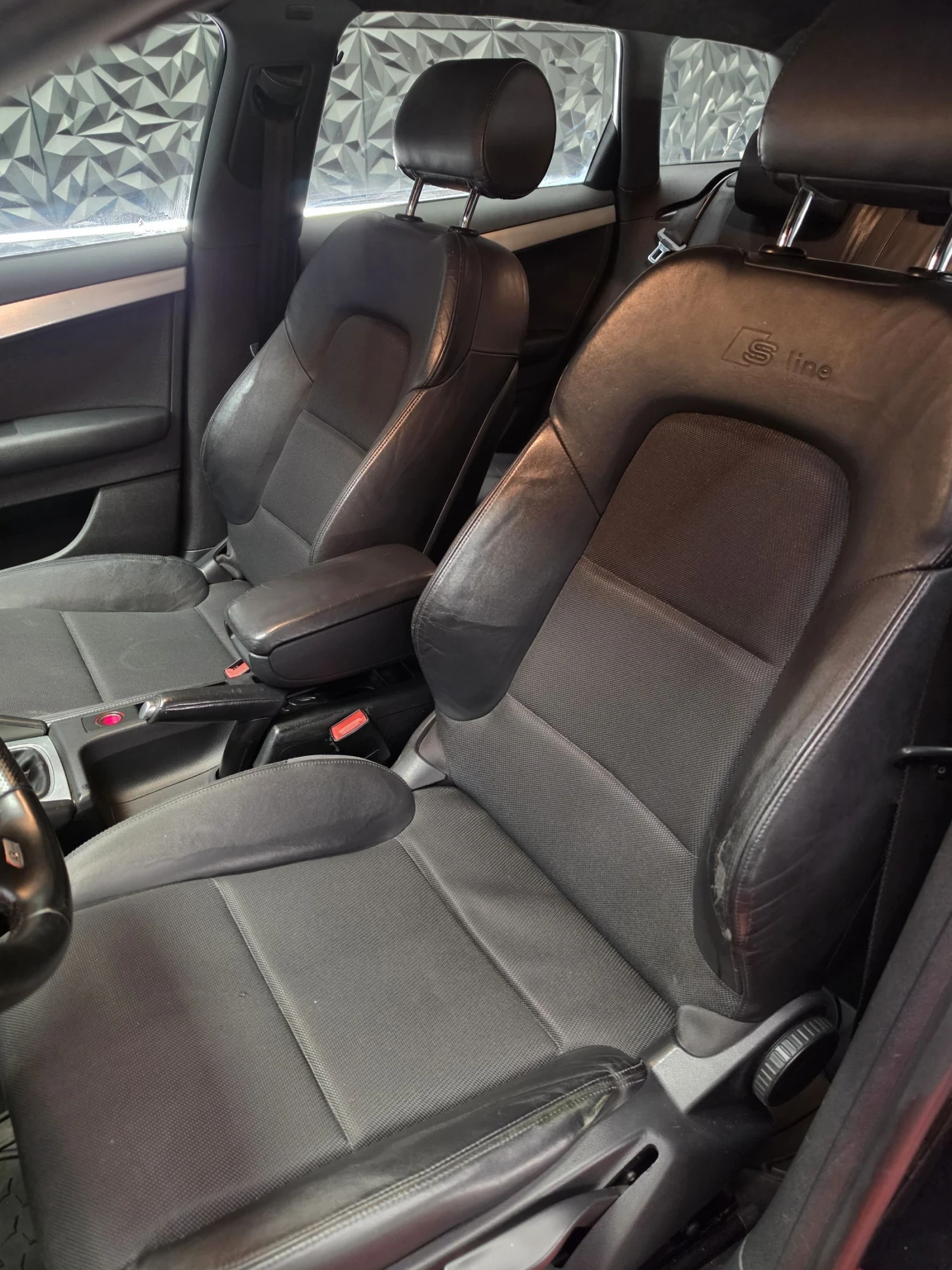 Audi A3 2.0FSI* 150к.с* S-LINE* НАВИ* МУЛТИ* ТЕМПОМАТ* РЕГ, снимка 6 - Автомобили и джипове - 54847338