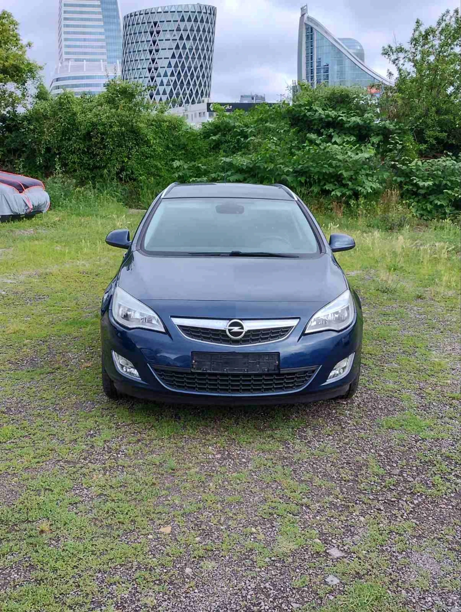 Opel Astra 1.4 COSMO 
