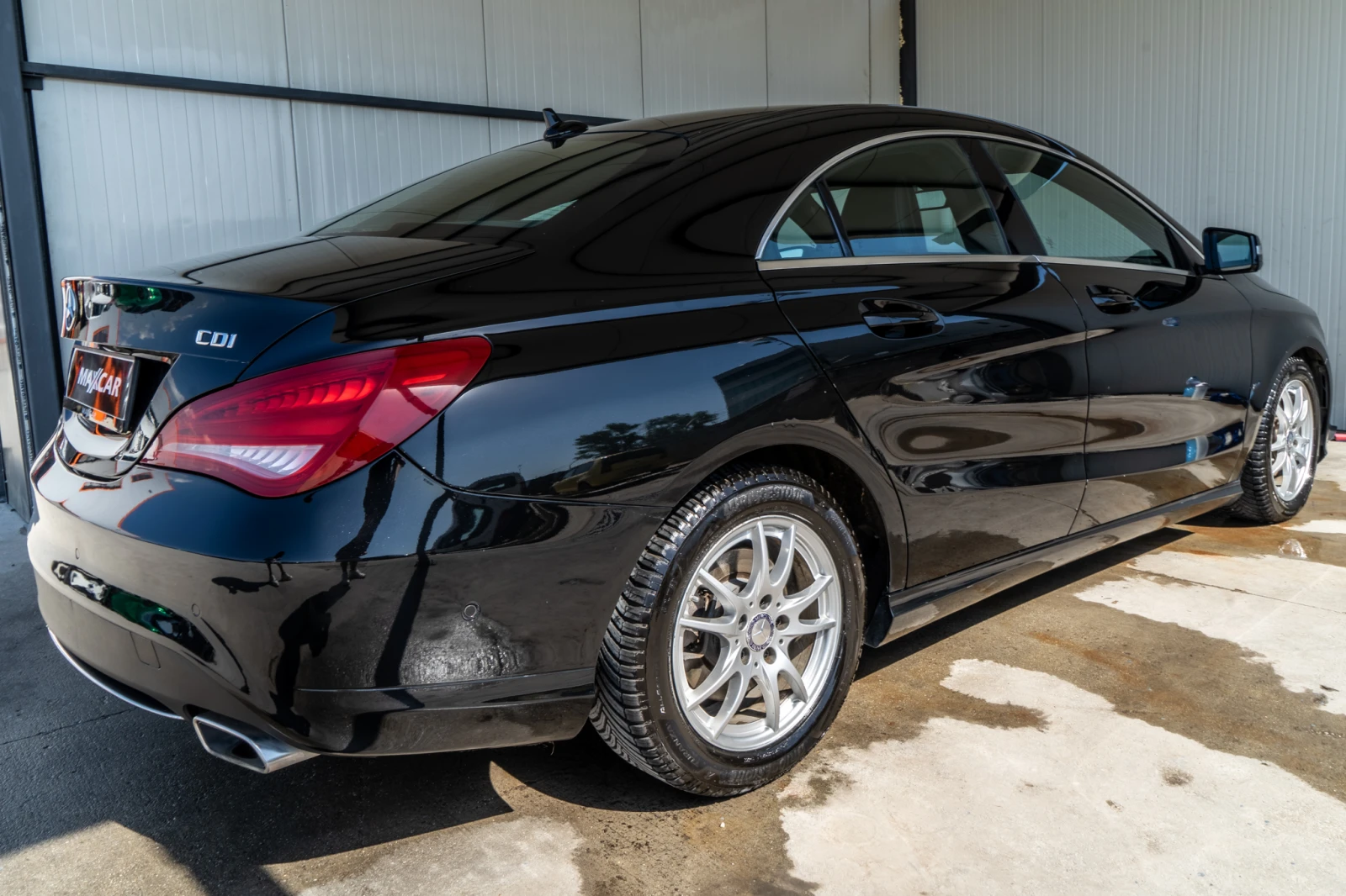 Mercedes-Benz CLA 220 D = 2015 = TOP = ГАРАНЦИЯ = ЛИЗИНГ, снимка 6 - Автомобили и джипове - 55092757