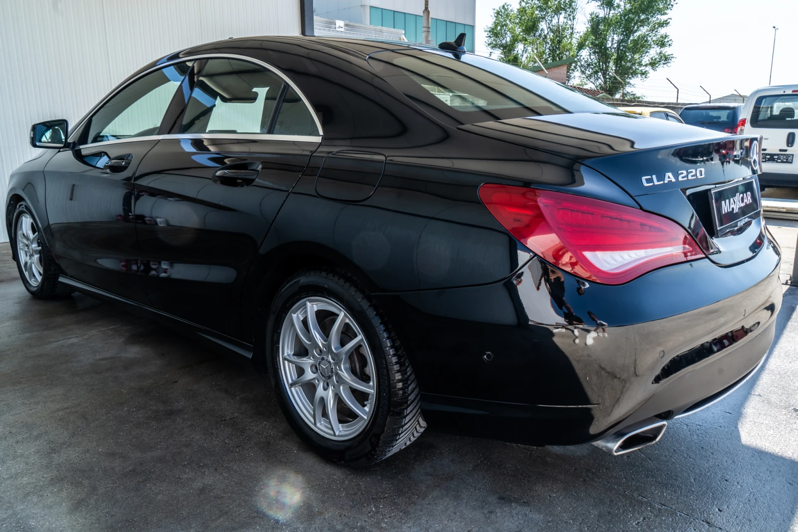 Mercedes-Benz CLA 220 D = 2015 = TOP = ГАРАНЦИЯ = ЛИЗИНГ, снимка 5 - Автомобили и джипове - 55092757